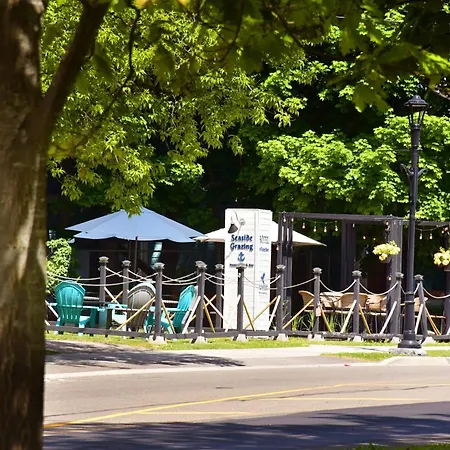 Hotel Du Vieux Port By Bower Boutique Hotels-2